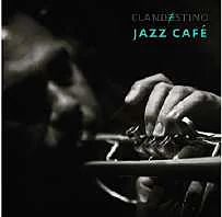 Cartaz de show na programação de música ao vivo do Café Clandestino